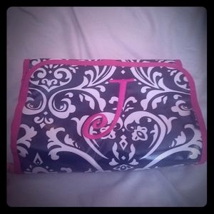NWT Monogrammed "J" makeup/travel case 💅💋